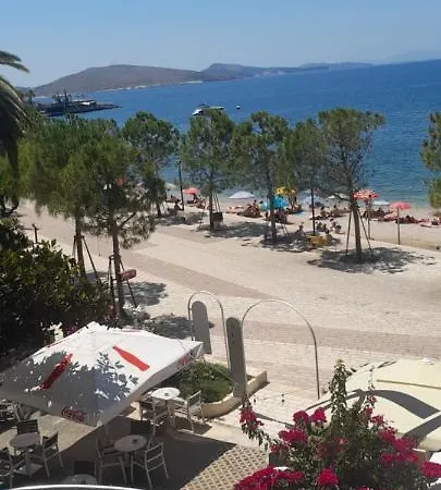 Exotic Holiday In Saranda Exterior photo